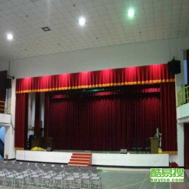 石景地區(qū)定做防火阻燃舞臺幕布 演出會場電動幕布的專業(yè)選擇